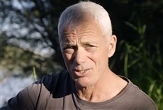 Escena de Monstruos de río: aguas desconocidas