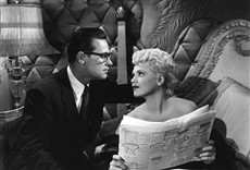 Escena de Nacida ayer