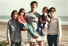 Escena de Nuclear Family