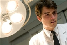 Escena de El buen doctor