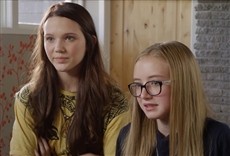 Escena de Girls Camp