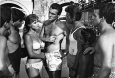 Escena de Guapas, pero pobres