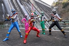 Escena de Power Rangers: Dino Fury