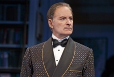 Escena de Present Laughter