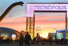 Escena de Primavera en Tecnópolis