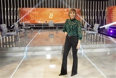 Escena de Quién educa a quién