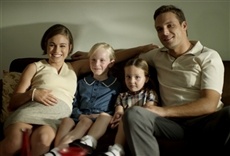 Escena de Revista People investiga