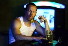 Escena de Los reyes de South Beach