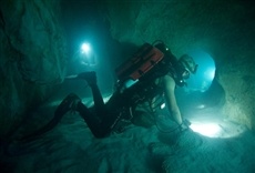 Escena de Sanctum: Viaje al fondo de la Tierra