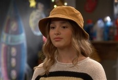 Escena de Side Hustle, una tarea complicada