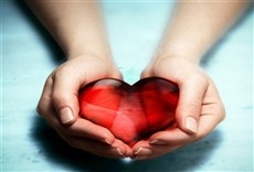 Escena de Siguiendo las huellas de Cristo: la caridad de Cri