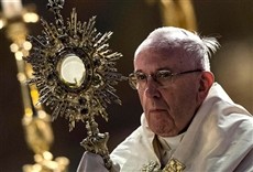 Escena de Solemnidad del Corpus Christi y procesión con el P