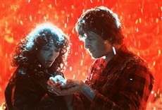 Escena de Starman. El hombre de las estrellas