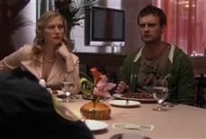 Escena de Tan muertos como yo: La película