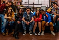 Escena de The Avatars