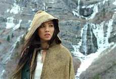 Escena de The Outpost