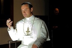 Escena de The Young Pope