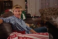 Escena de Too Close for Christmas