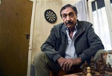 Escena de Un gallo para Esculapio