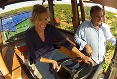 Escena de Urbanitas por el campo