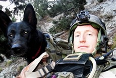 Película War Dog: el mejor amigo de un soldado