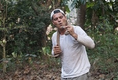 Escena de Wild Frank en India