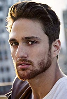 Películas de Adam Budron