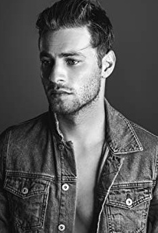 Películas de Cameron Fuller