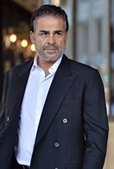 Películas de Houshang Touzie