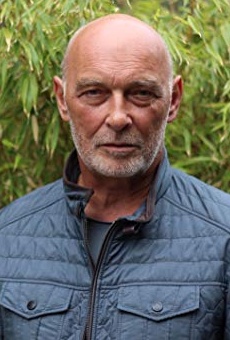 Películas de James Faulkner