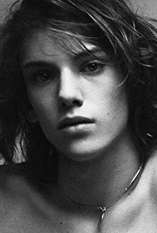 Películas de Jamie Campbell Bower