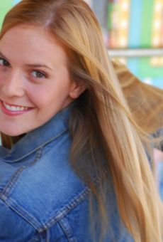 Películas de Jesi Kinnevan