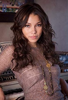 Películas de Jessica Parker Kennedy Películas de Jessica Parker Kennedy