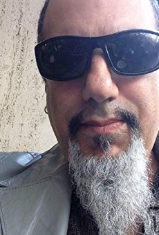 Películas de John El Manahi Películas de John El Manahi