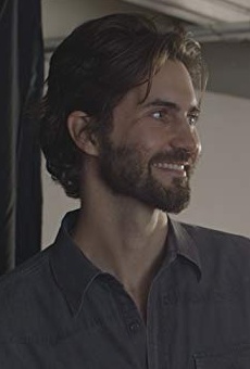 Películas de Josh Ashy Holden