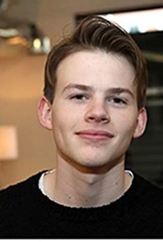 Películas de Josh Wiggins