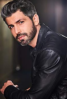 Películas de Kayvon Esmaili