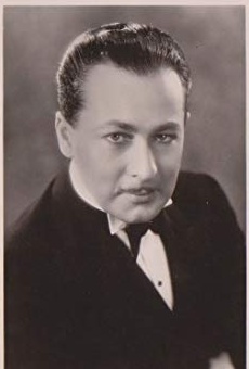 Películas de Leslie Perrins