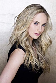 Películas de Naomi Hewer