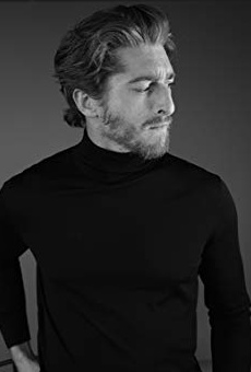 Películas de Neyssan Falahi