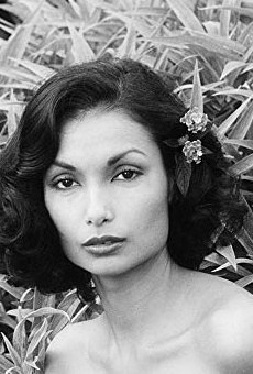 Películas de Shakira Caine