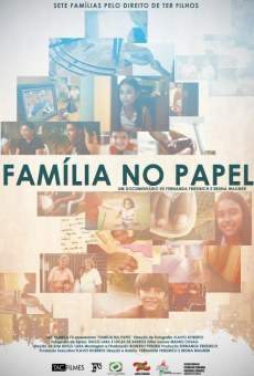 Família no papel gratis