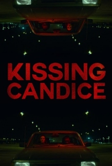 Kissing Candice gratis