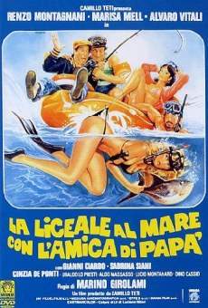 La liceale al mare con l'amica di papà