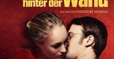 Filme completo Die Frau hinter der Wand