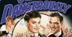 Johnny Dangerously film complet