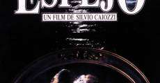 La luna en el espejo (1990)