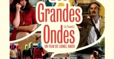 Les grandes ondes (à l'ouest) (2013)